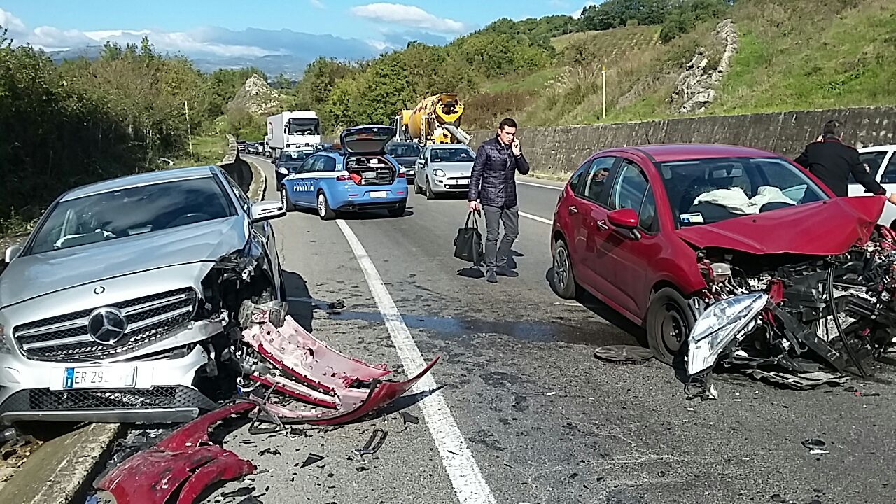 Benevento| Ancora un incidente sulla 372: bilancio non grave