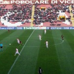 Vicenza-Benevento: 0-0. I legni salvano gli Stregoni: punto prezioso al “Menti”