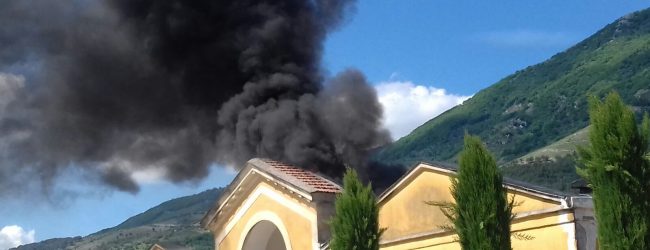 Bucciano| Incendio al cimitero di Bucciano: fiamme domate dai VV.FF. di Bonea