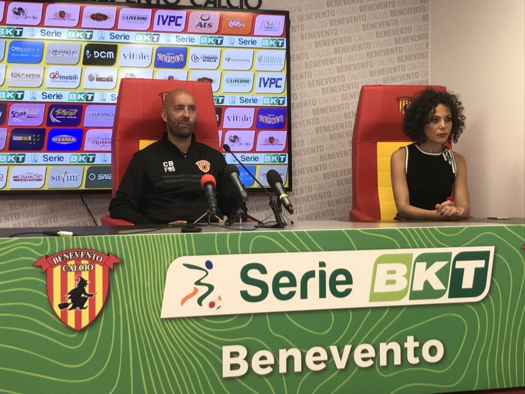 Benevento, Bucchi: “Ho tante alternative, sarà una notte insonne. In difesa gioca Billong”