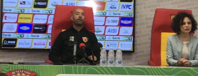 Benevento, Bucchi: “Vincere deve essere un obiettivo, non un assillo. Non c’è una squadra ammazza campionato”