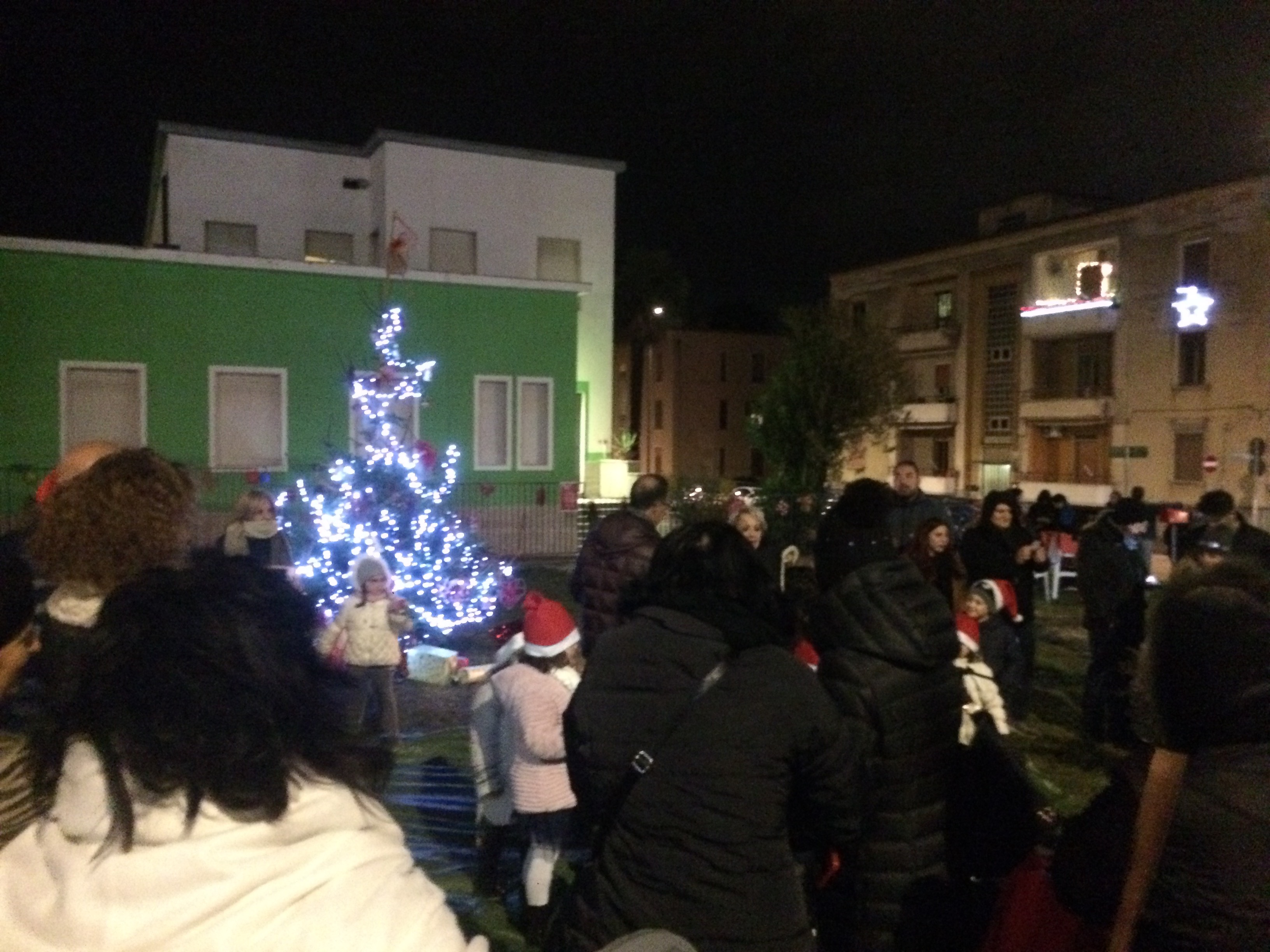 Benevento| Attraverso l’albero, il Natale del Rione Libertà