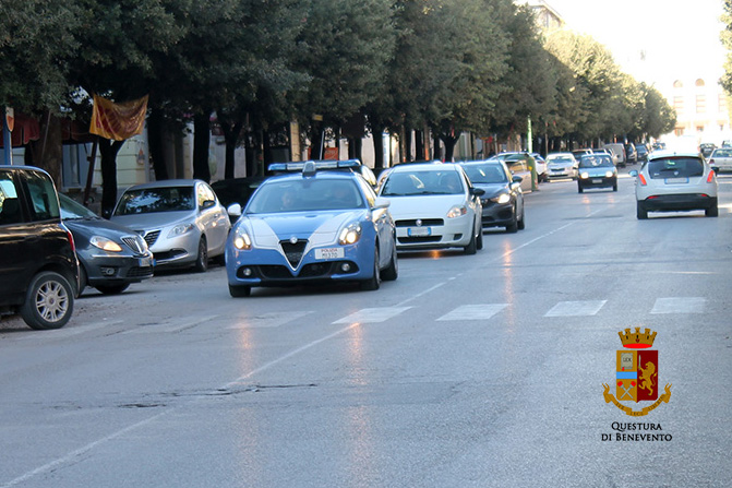 Benevento| Tenta di rubare veicolo di RFI nel parcheggio della stazione,Volante arresta giovane pregiudicato avellinese