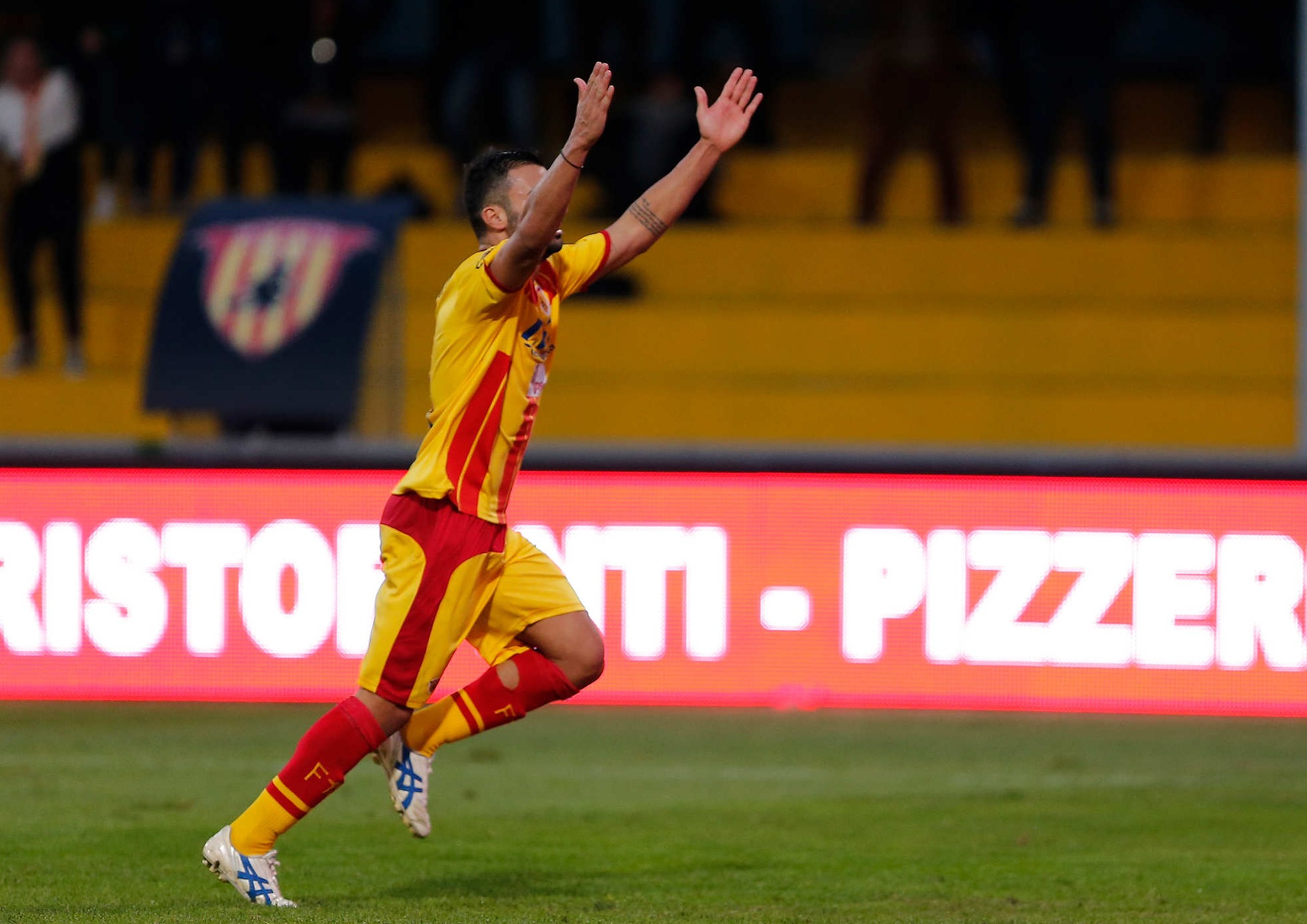 Benevento, assalto a Ceravolo