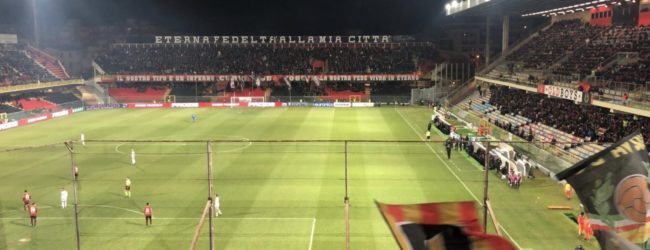 Foggia-Benevento: 1-1. L’arcobaleno di Kragl rimonta Coda. Cuore rossonero, la Strega fallisce l’aggancio