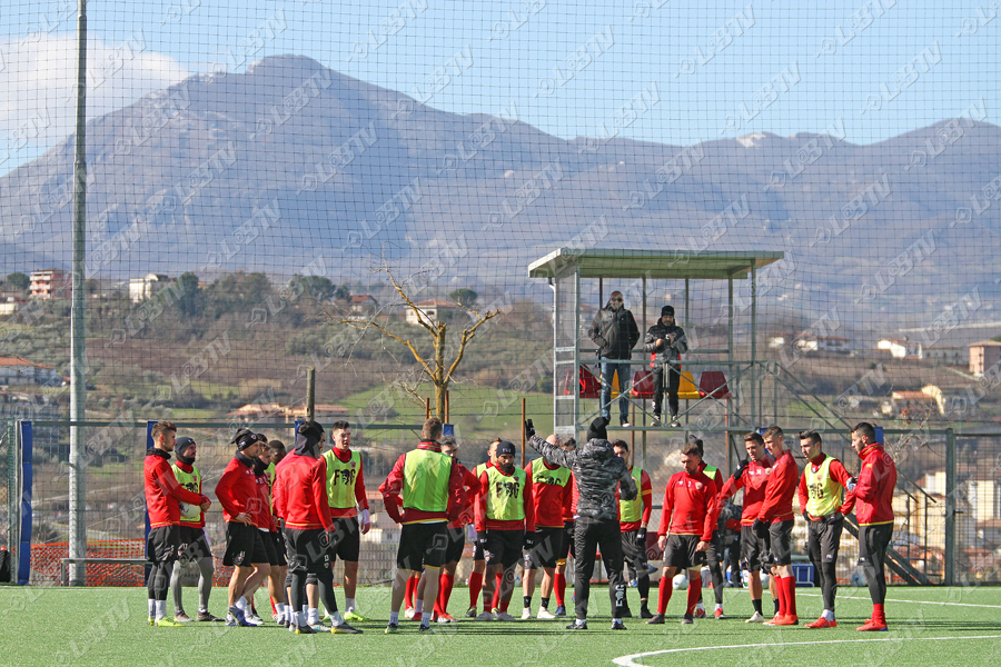 Benevento, domani a porte aperte. Letizia verso il recupero, Volta da valutare