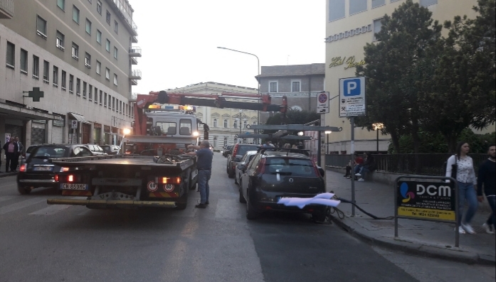 Benevento| Soste selvagge, Municipale in campo nel centro storico