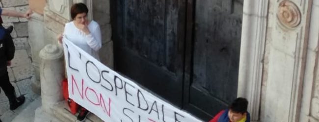 Ospedale Sant’Agata, in pochi a sostegno del Comitato