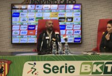 Benevento, Bucchi: “Siamo tutti responsabili. Una partita non può cancellare un anno di lavoro”