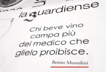 Guardia Sanframondi| Polemica a “Vinalia”, spuntano tovagliette con frasi di Mussolini