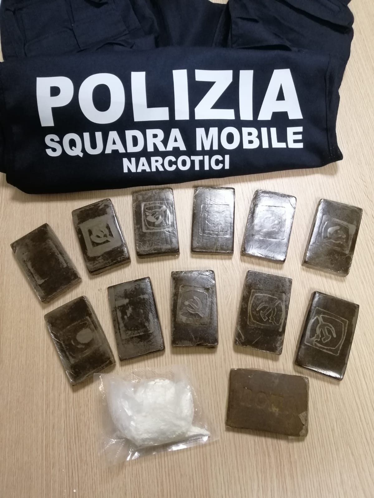 Ceppaloni| Blitz antidroga della Polizia