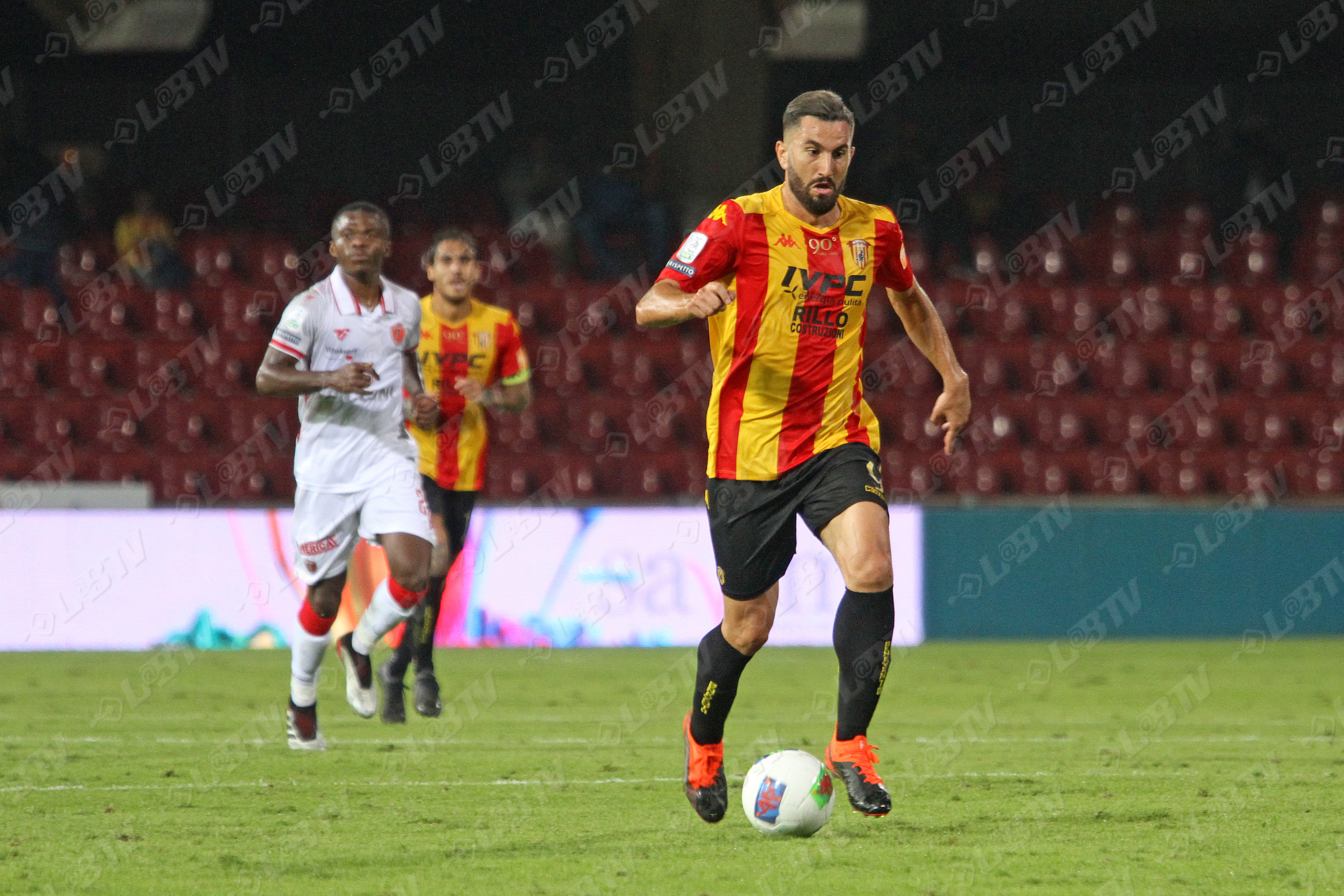 Benevento-Cremonese: 2-0. La Strega riallunga il passo