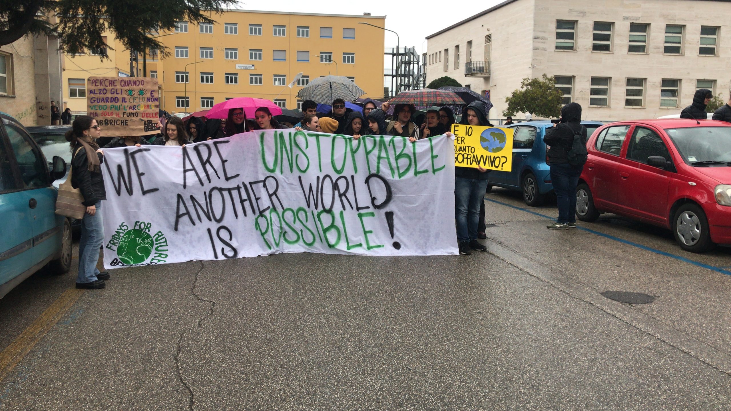 Fridays For Future, anche a Benevento il quarto sciopero per il clima. “Si dichiari l’emergenza climatica”