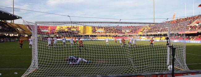 Benevento-Crotone: 2-0. Strega in fuga