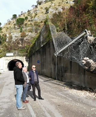 Caduta massi su strada provinciale Cerreto Sannita – Cusano Mutri: nuovo sopralluogo