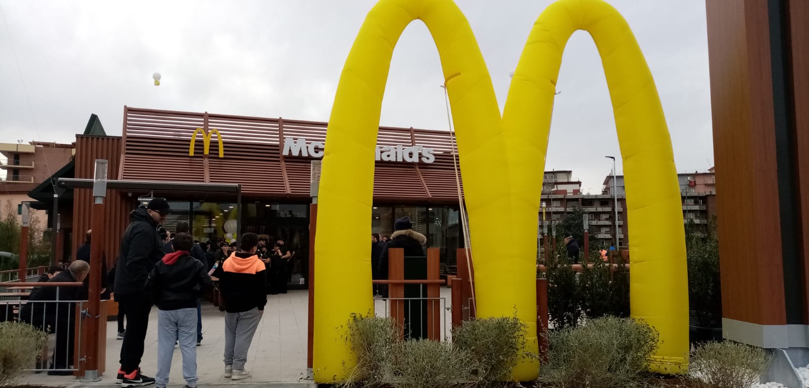 Benevento| Vicenda Mc Donald’s, Picucci contro Moretti: post su Facebook offende i cittadini