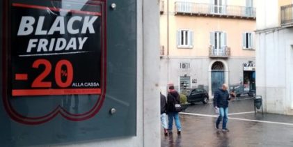 Codici: offerte e trappole, come difendersi dalle fregature del Black Friday