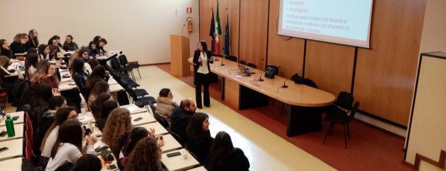 Benevento| Automotivazione, al via i seminari per giovani studenti