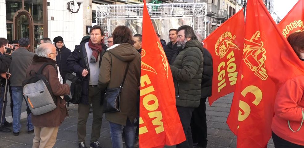 Avellino| Fib Sud di Nusco, scatta il sit-in in Prefettura