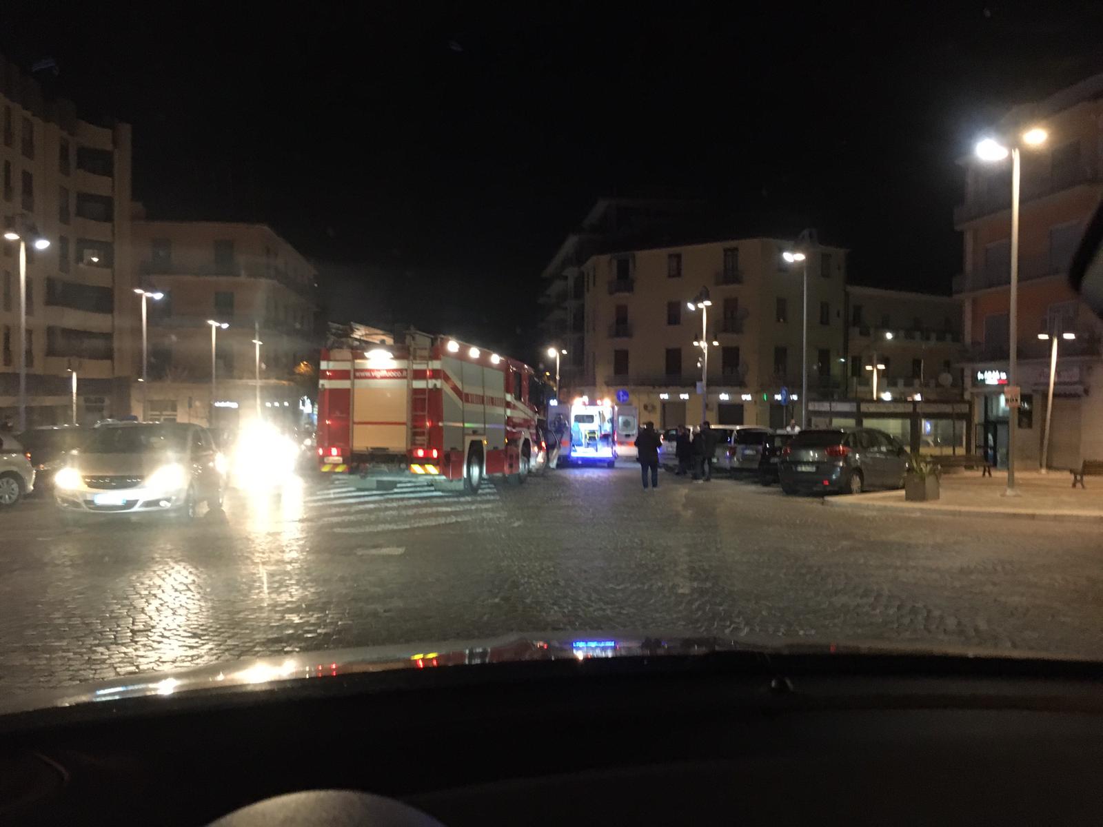 Benevento| Auto contro fontana, incidente in piazza Bissolati