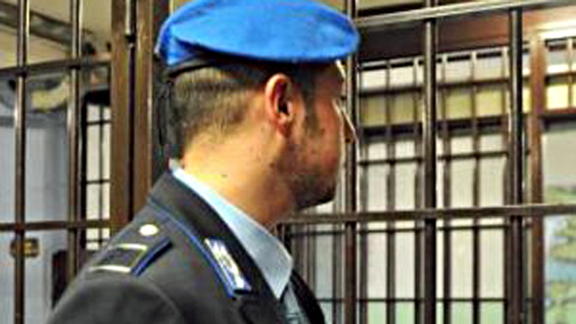 S.Angelo dei Lombardi, carcere in balia delle violenze di un detenuto. Sappe: “Ora basta!”