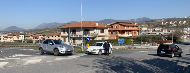 Torrecuso| Covid 19, Controlli davanti agli esercizi commerciali