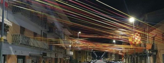 Benevento| Patto Civico interroga sindaco Mastella e l’assessore ai Lavori pubblici su festoni ai pali della pubblica illuminazione