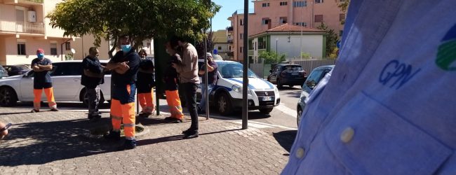 San Giorgio del Sannio| Rifiuti, i lavoratori della Gpn incrociano le braccia: vogliamo i nostri stipendi