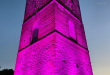 Telese Terme| La Torre si colora di rosa, simbolo per tutte le donne