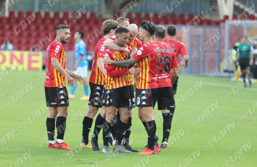 Benevento, dietrofront Vigorito: ritiro annullato