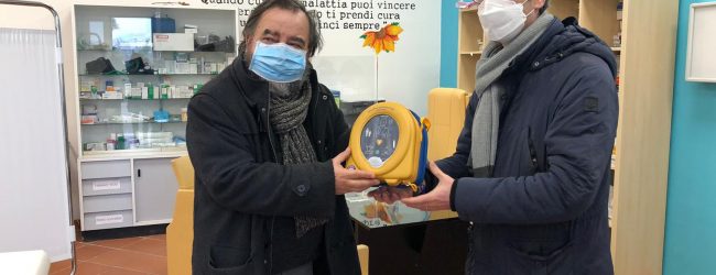 Benevento| I regali..quelli belli: Gesesa consegna defibrillatore alla Caritas