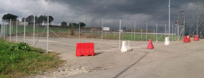 Benevento| La Voce delle donne a Pantano: cosa ci fa quella gabbia dei leoni nella piazzola rifiuti?