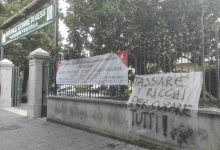 Benevento| “Tassare i ricchi per curare tutti!”, lo striscione di Potere al Popolo