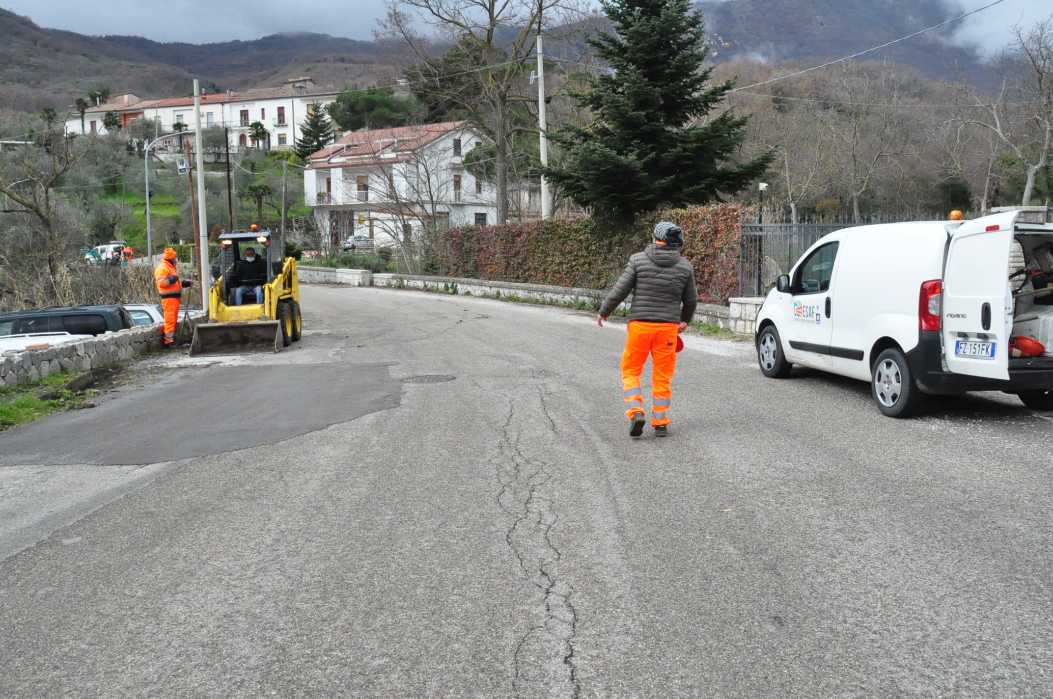 Cautano| Il Presidente Di Maria effettua sopralluoghi lungo le strade provinciali. Sindaco Gisoldi: sviluppo e la crescita del paese