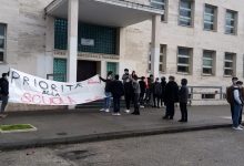 Benevento| ‘Priorita’ alla scuola’, l’UDS scende in piazza