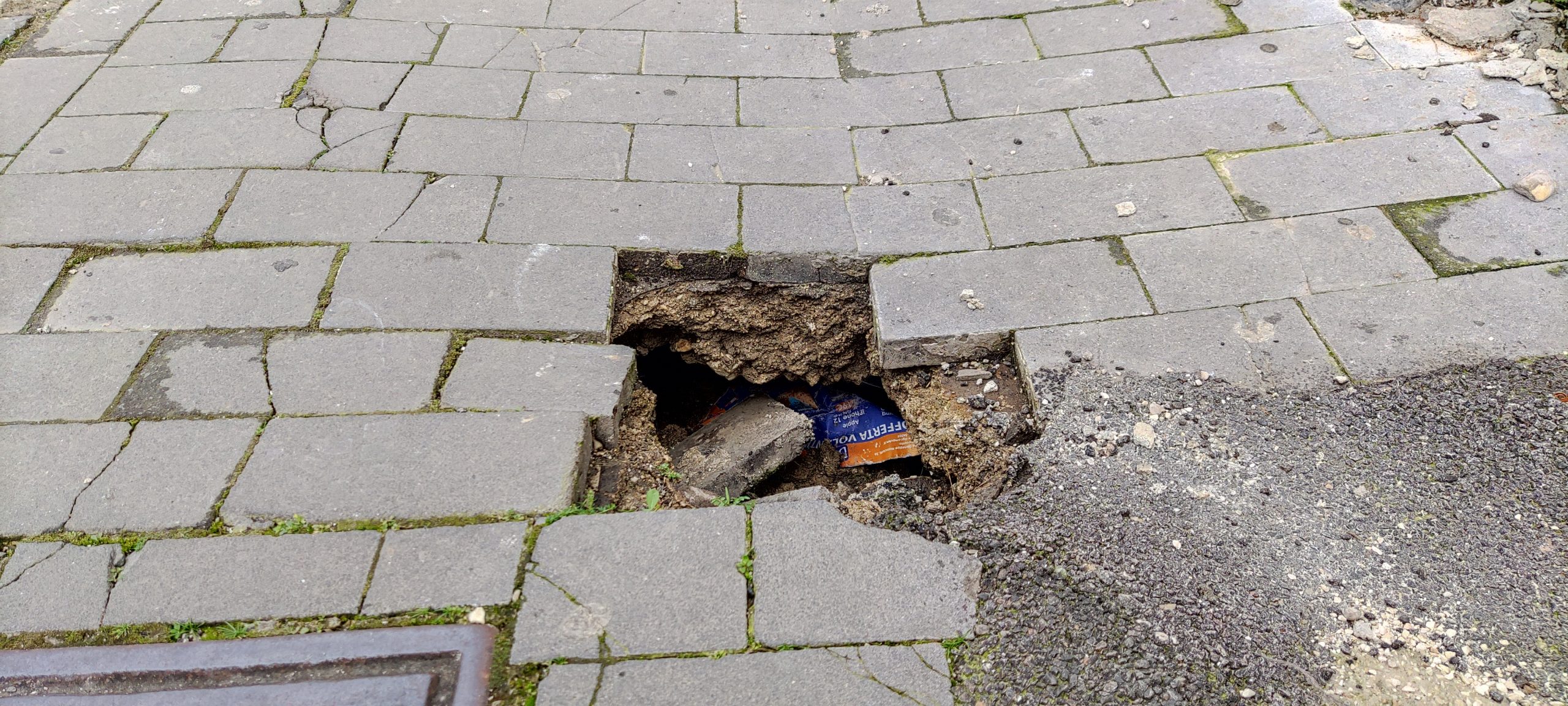 Benevento| Buche in via Paga, la denuncia di Benevento Centrale