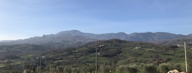 Sopralluogo del Comitato Amici della Terra sulla Fondovalle Vitulanese:una struttura che danneggera’ anche l’economia agricola