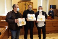 Pasqua: Colombe e mascherine per la citta’ di Benevento