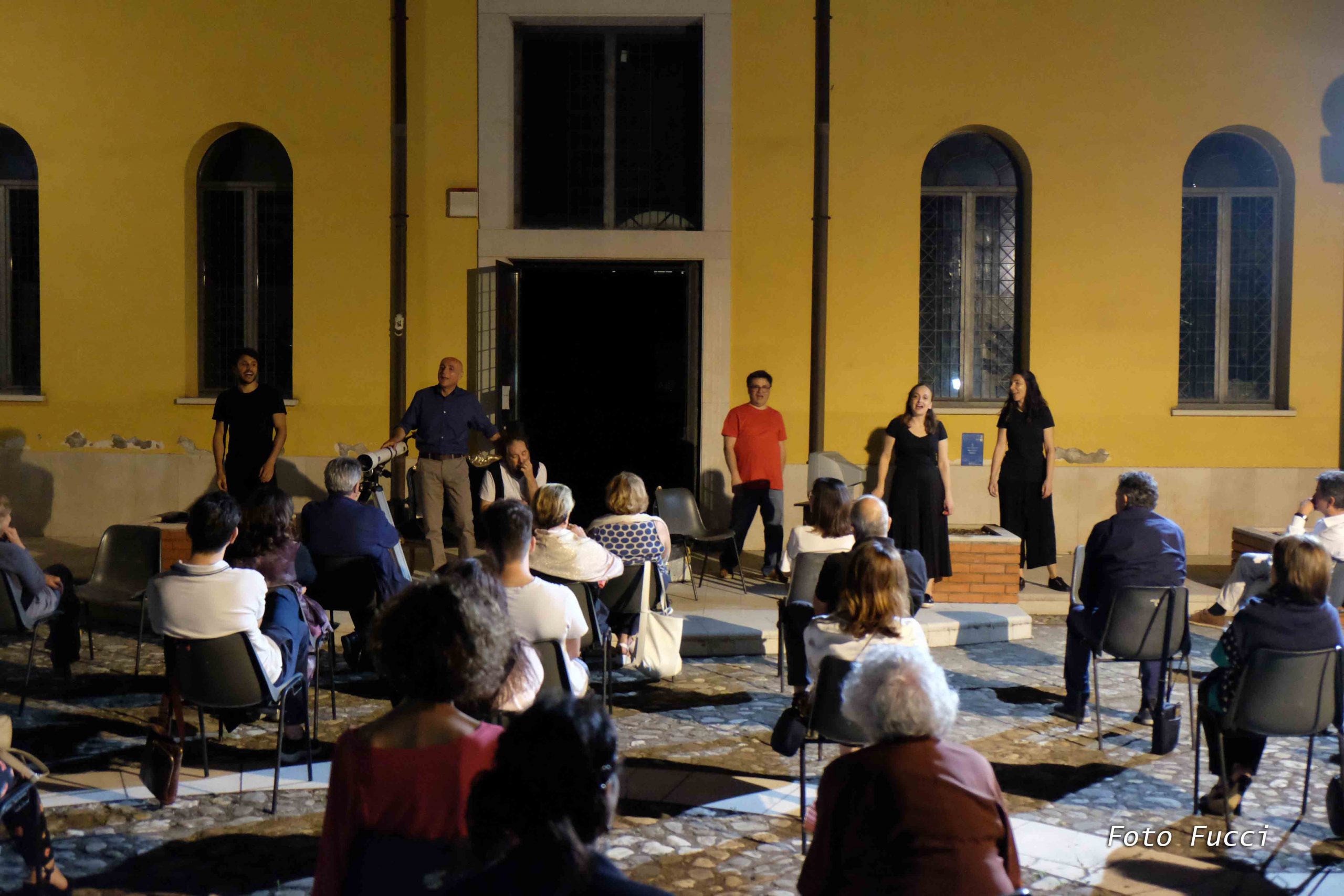 “Racconti per Ricominciare”, in scena anche la Solot nel giardino del Mulino Pacifico di Benevento