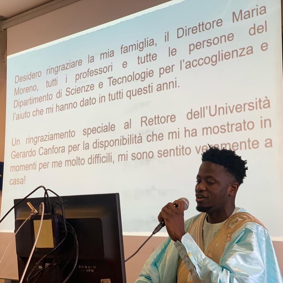 Benevento| Dal viaggio della speranza alla laurea in Scienze Biologiche: la storia di Yankuba Darboe