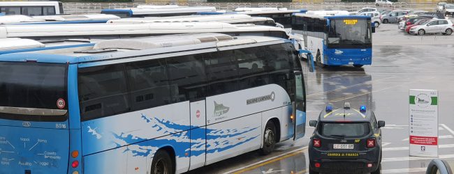 Obbligo di green pass sui bus: 90 le certificazioni irregolari riscontrate dall’AIR