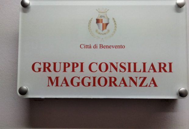 Maggioranza mastelliana: “attacchi strumentali, pavidità politica del PD”