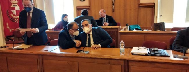 Benevento| Consiglio in aula, stampa fuori. Poi il ravvedimento