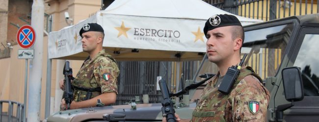 Strade Sicure, i parlamentari campani della Lega: “Presenza militari in strada resta fondamentale per sicurezza Campania”