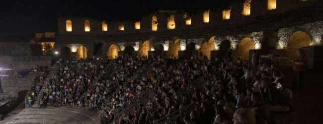 Benevento Città Spettacolo, info prenotazioni “Un viaggio nella storia”, il tour a bordo del Bus Città Spettacolo