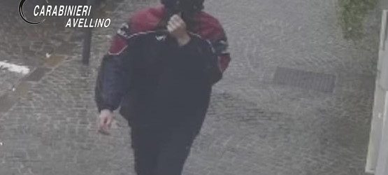 Solofra| Identificato l’uomo che ha danneggiato l’auto del dirigente comunale lo scorso 28 settembre