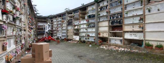 Avellino| Dramma al cimitero, 72enne trovata morta davanti alla cappella di famiglia: era scomparsa da ieri sera