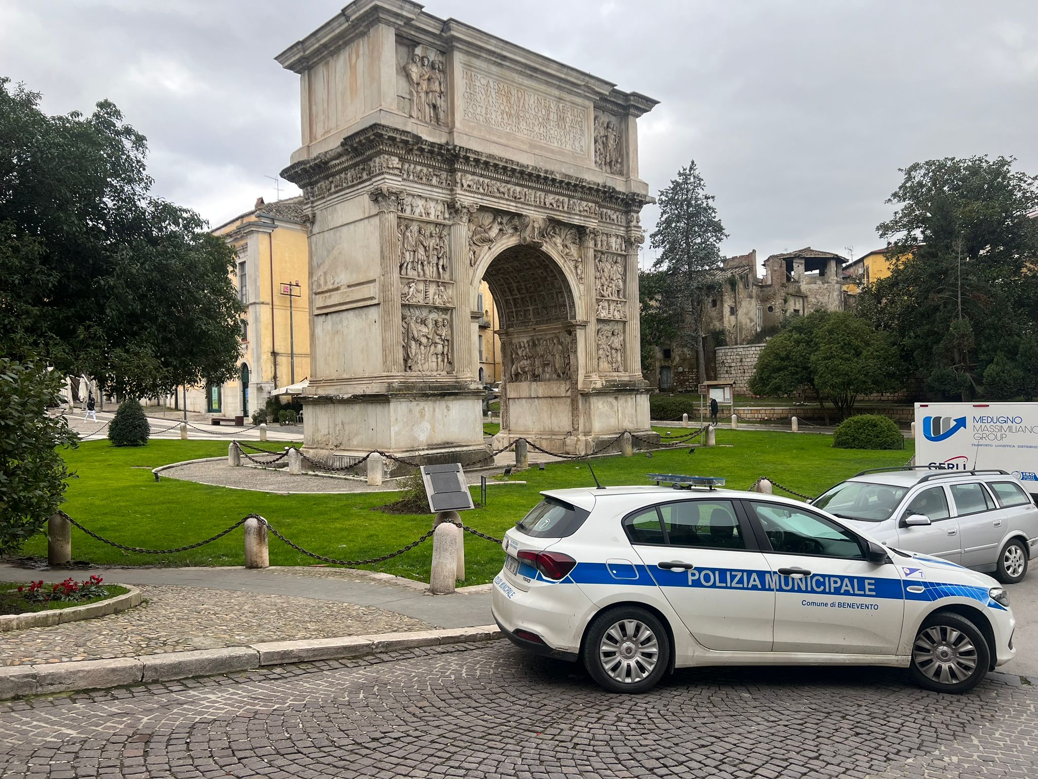 Municipale, controlli nella movida nel centro storico