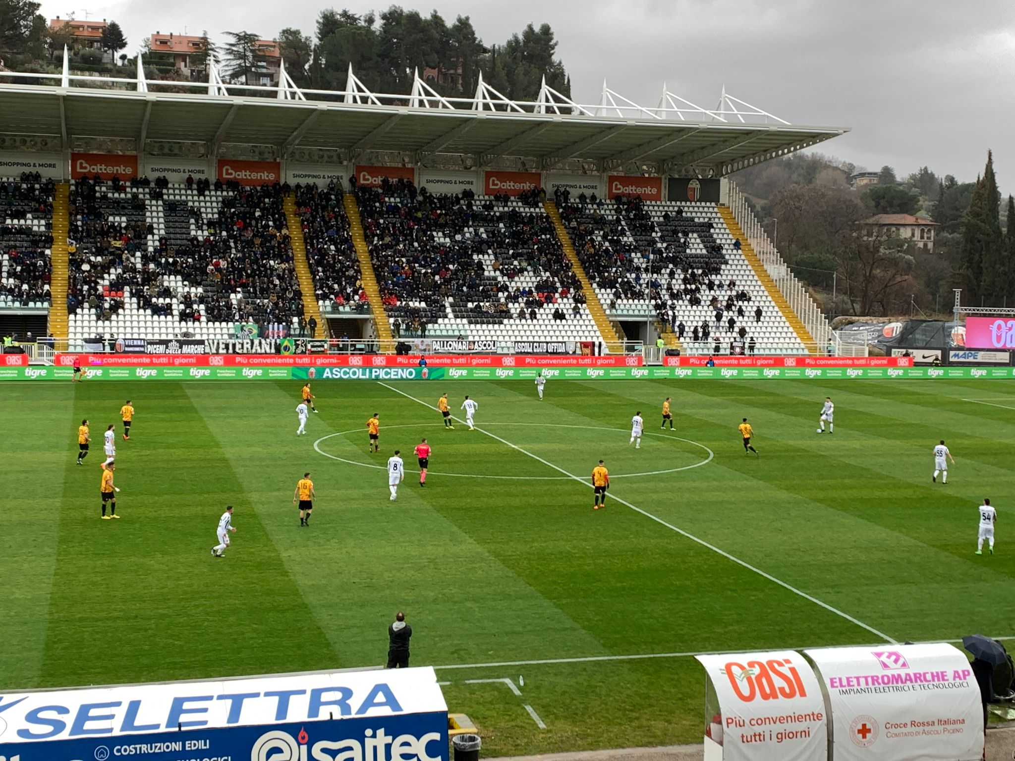 Il Benevento strappa un punto ad Ascoli