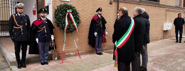 Benevento, deposta una corona di fiori in memoria di Giovanni Palatucci